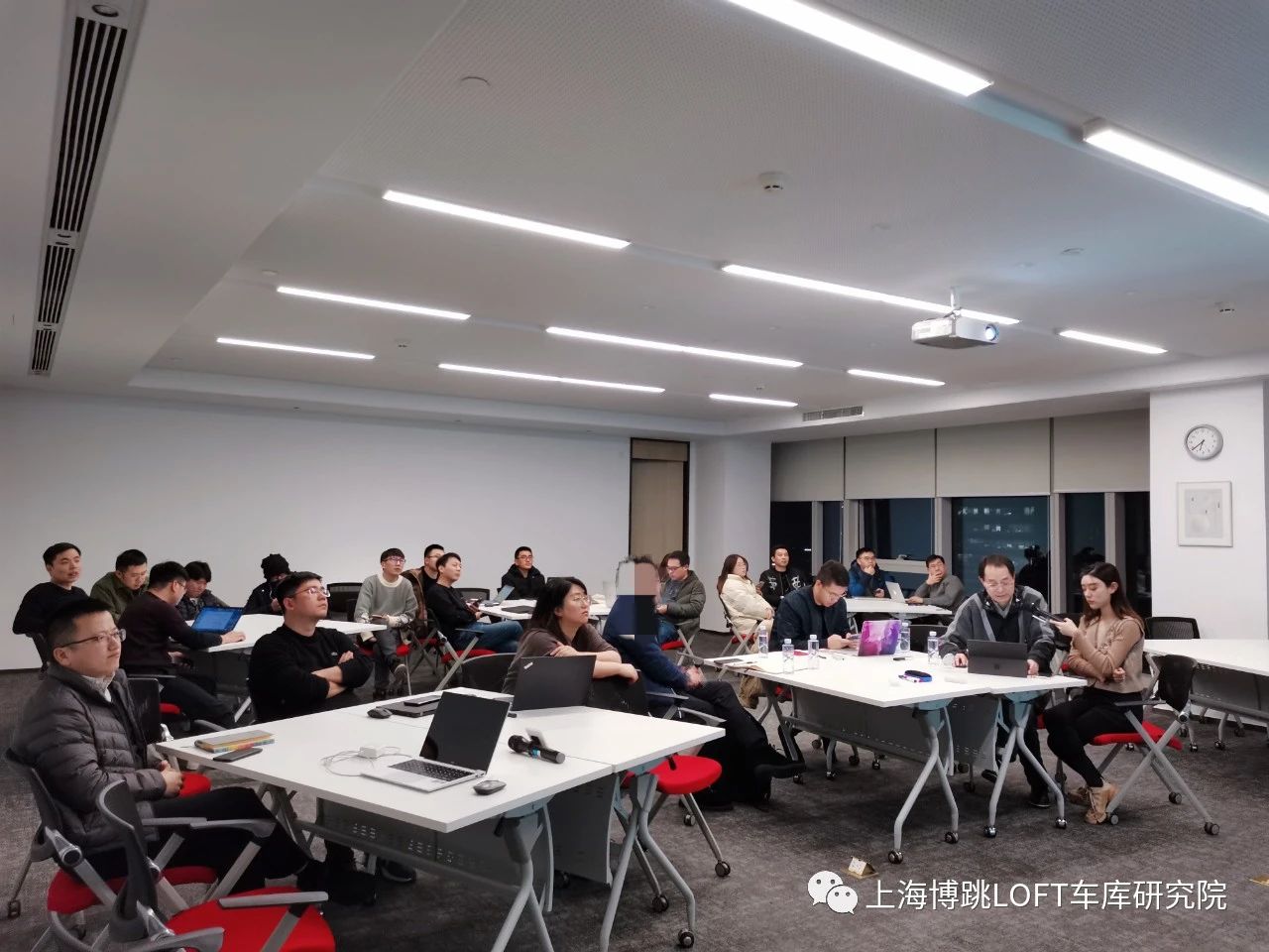 葫芦岛杭州LOFT车库专题会